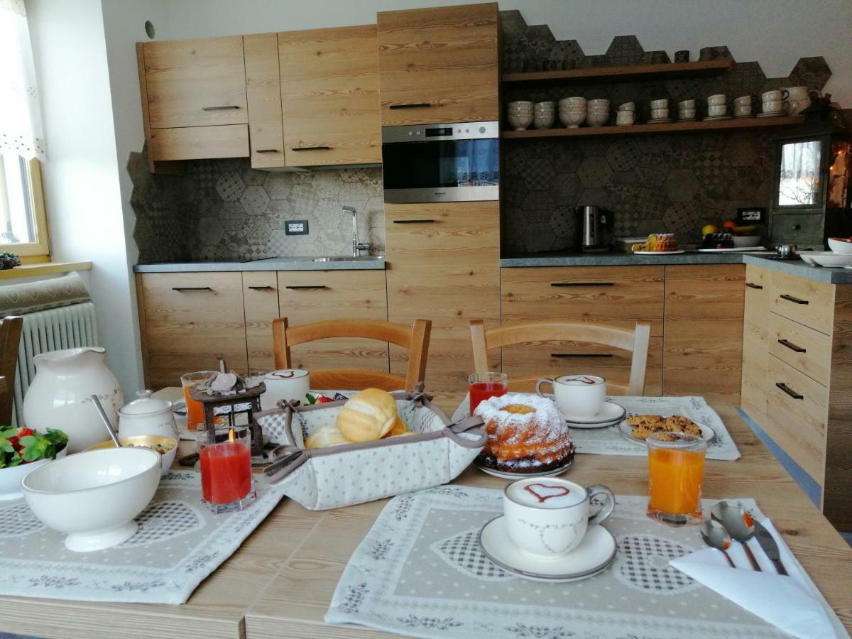 Le 4 Stagioni Hotel Cavedago Kültér fotó